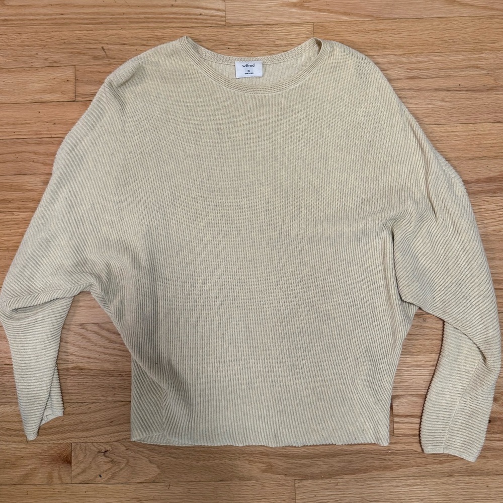 Wilfred top